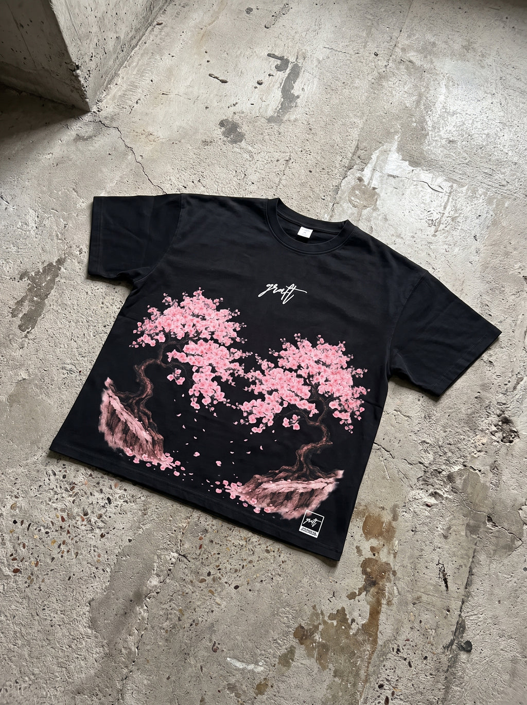 SAKURA BLOOM TEE