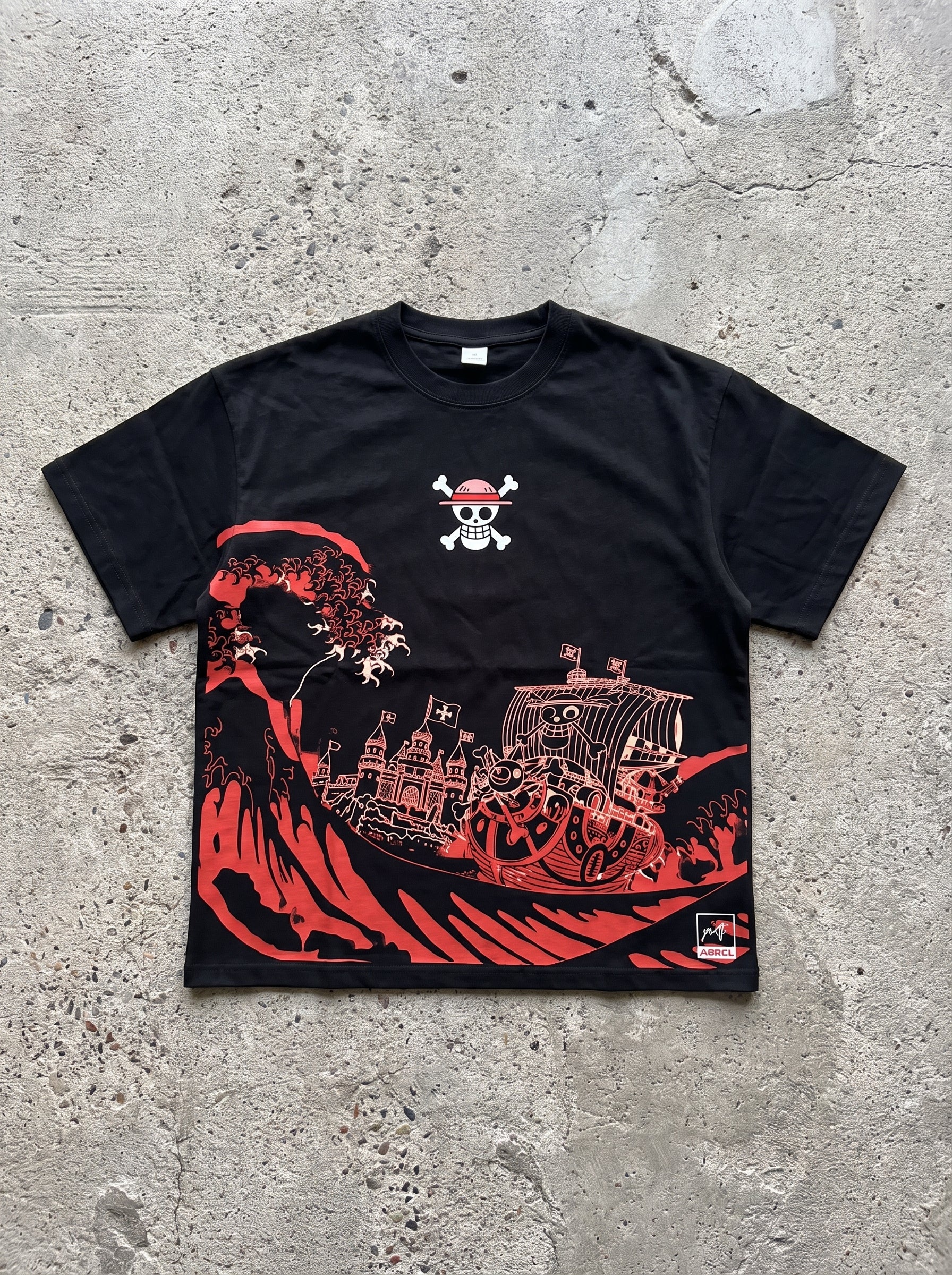 ONE PIECE TEE
