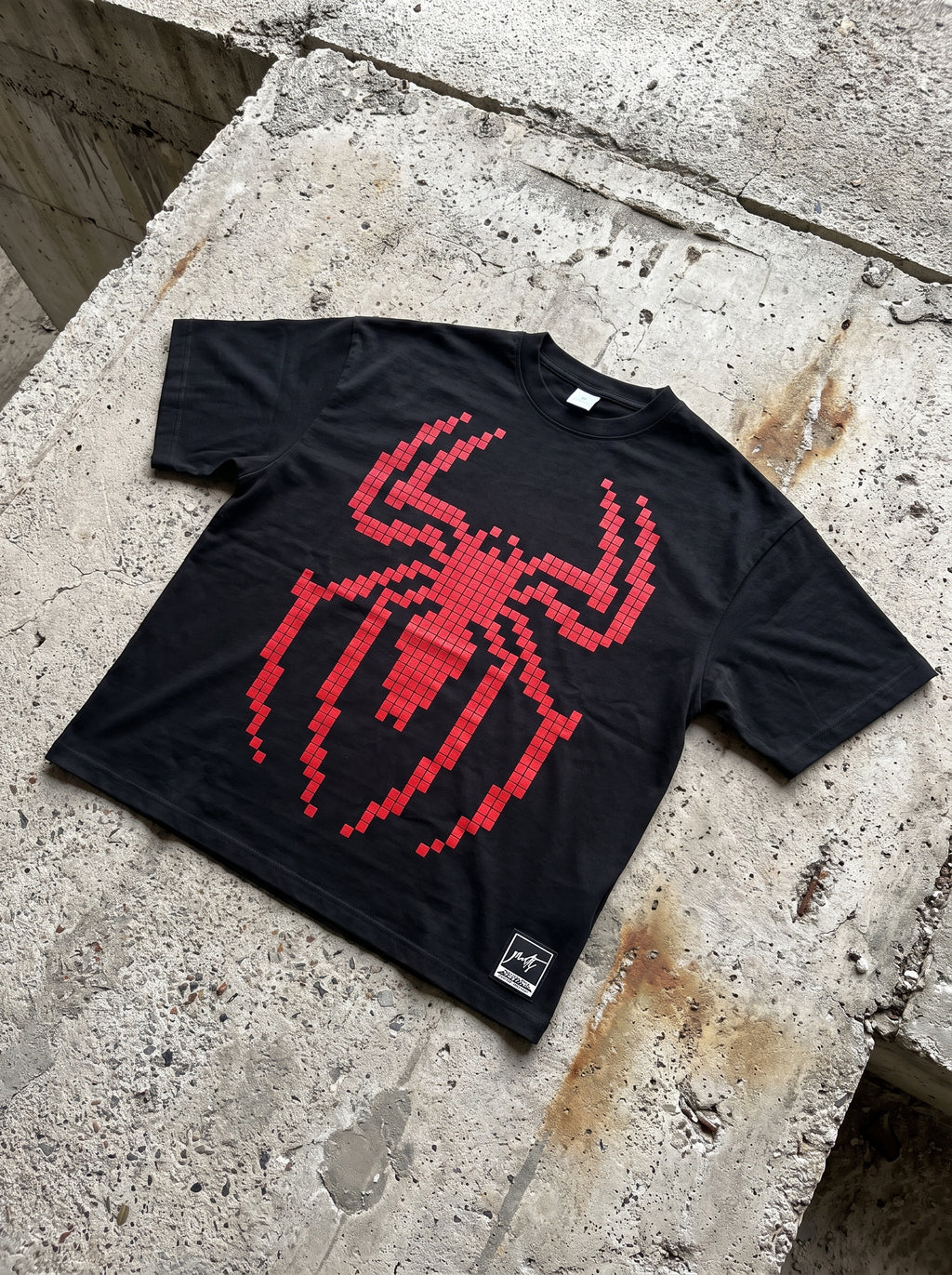 SPIDERMAN PIXELATED TEE